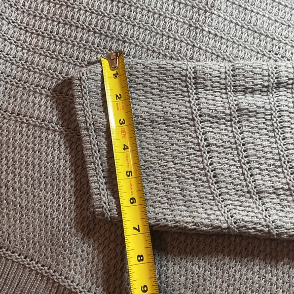 Lucky Brand Sweater in Grey Cotton Blend - Picture 7 of 8